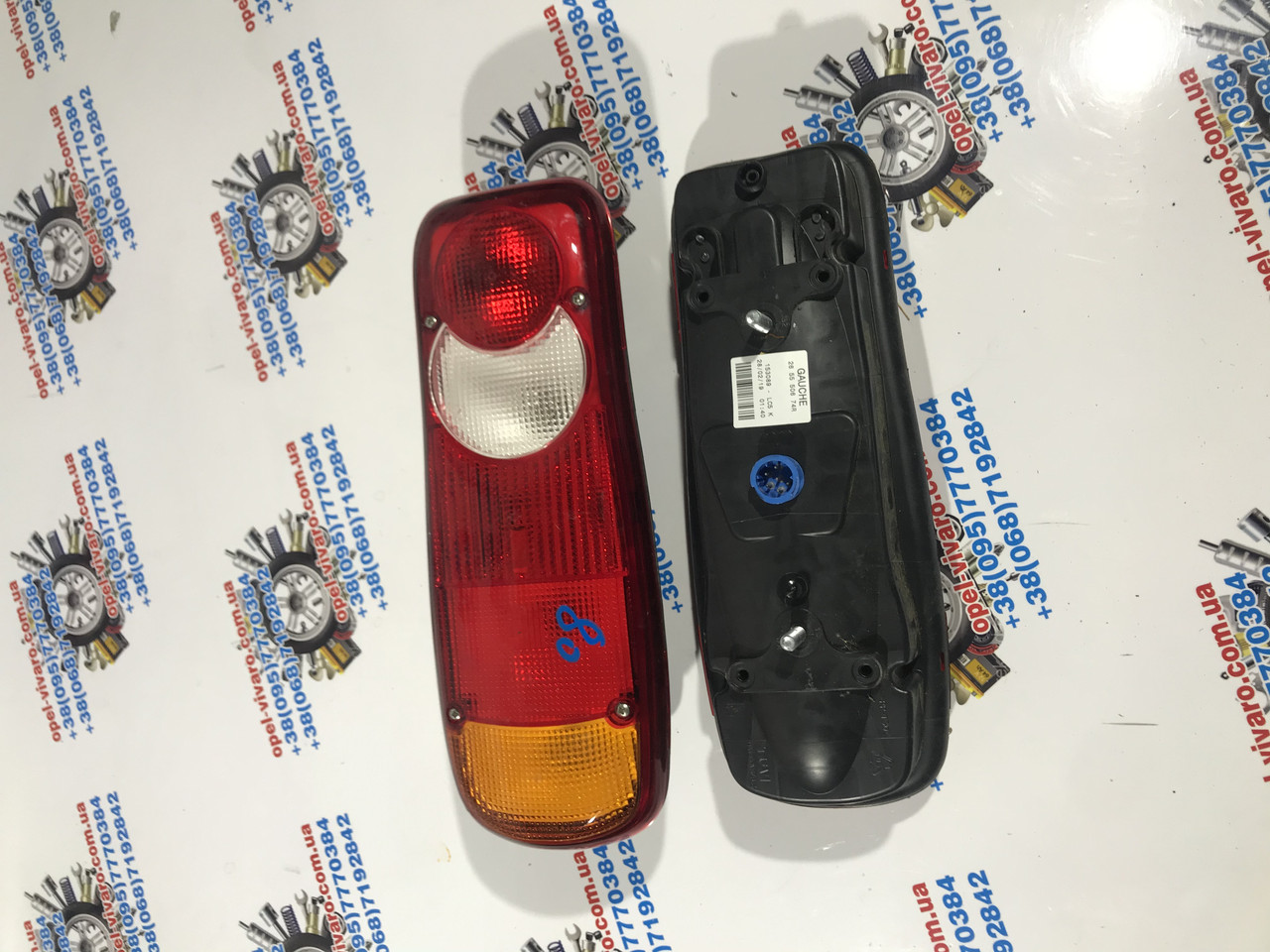 Ліхтар бортовий Opel Movano 2010-2018 265500292R 265550674R