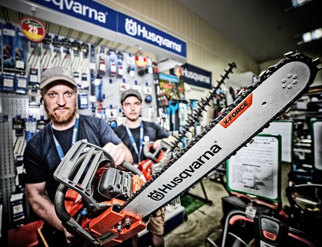 Офіційний дилер Husqvarna в Україні тут можна купити оригінальну бензопилу Husqvarna 365