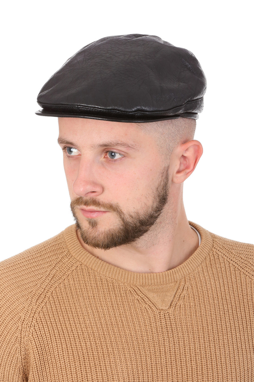Кепка чоловіча класична зимова з овчини чорна, фото 1
