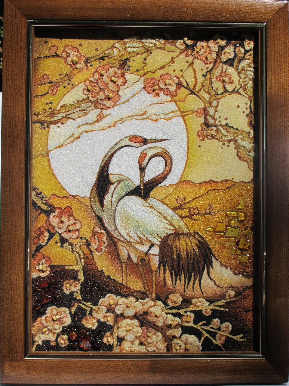 Картина з бурштинової крихти "Жаравлі в кольорі сакури" 30х40см, фото 1