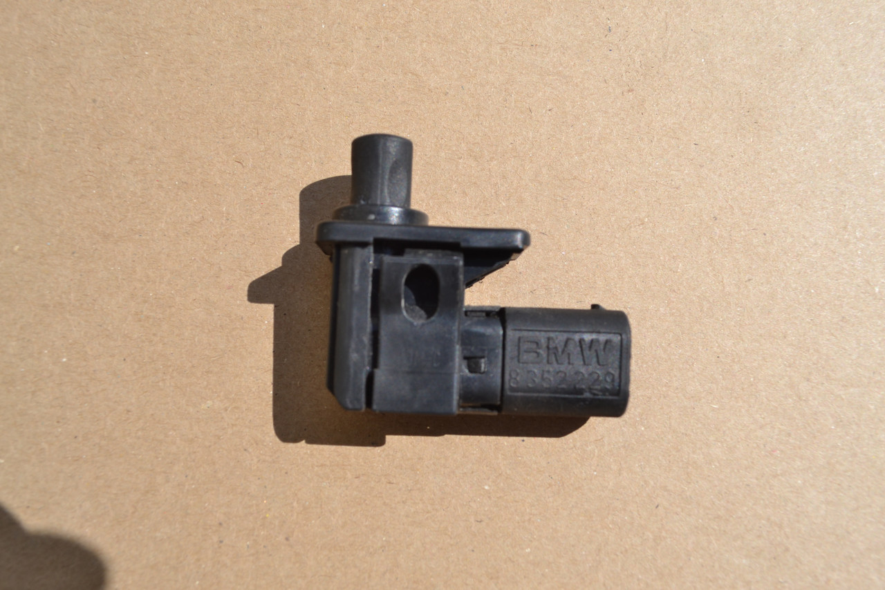 Датчик капота c Bmw 3 e90 8352229 (ID#1058817231), цена: 330 ₴, купить ...