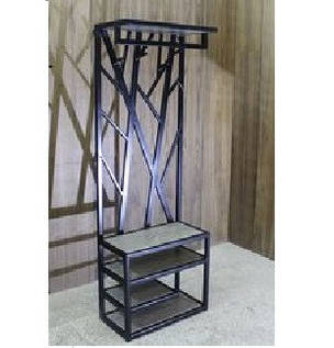 Вішалки в передпокої