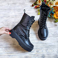 Жіночі зимові черевики високі шкіряні на шнурівці WooDstock чорний