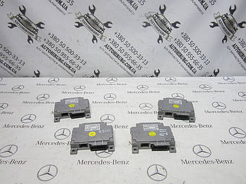 Блок керування телефоном MERCEDES-BENZ w211 e-class (A2118205885 / A211870382681 / A2118209926)