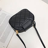 Жіноча чорна сумочка стьобана, фото 3