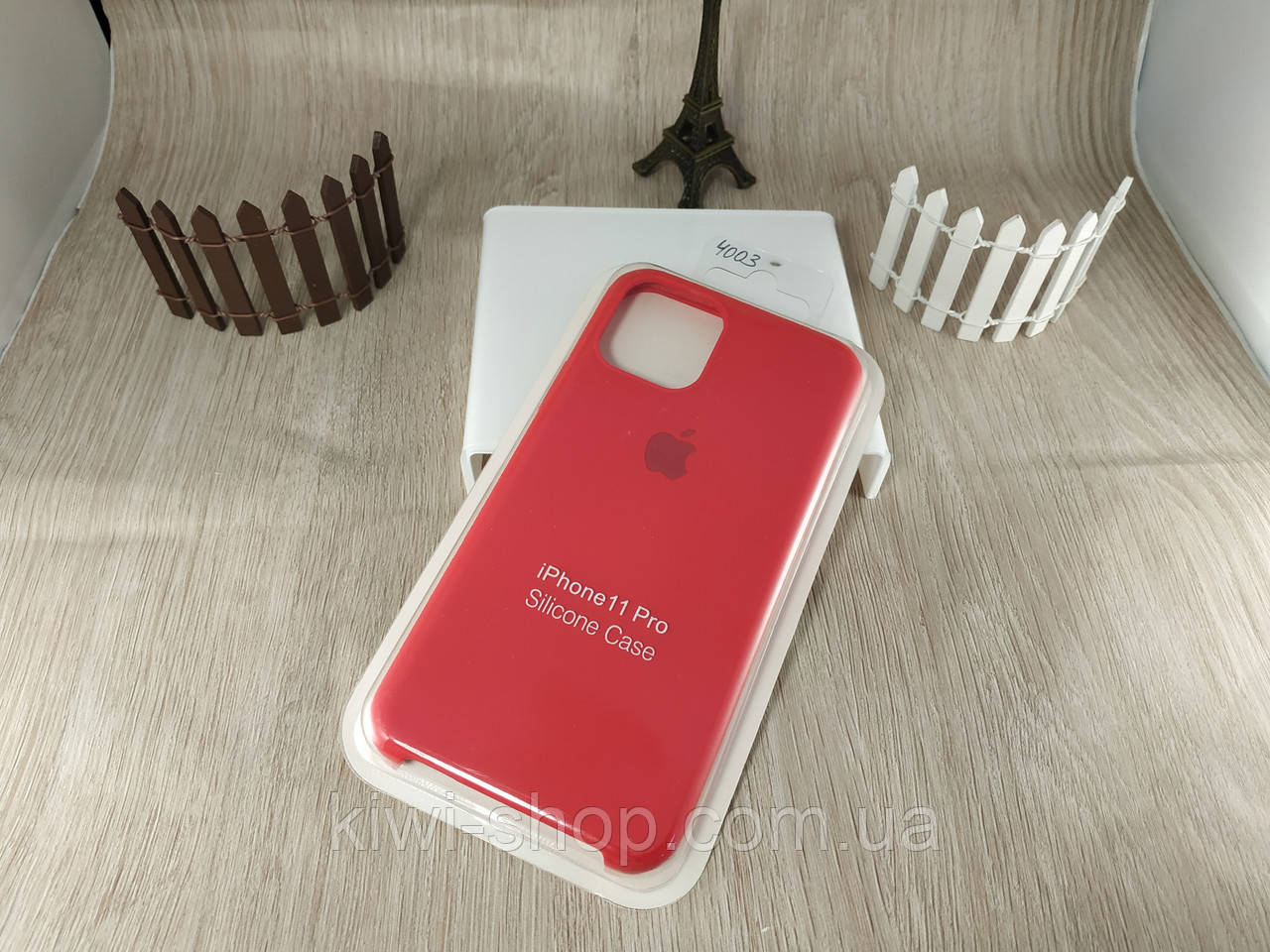 Оригінальний силіконовий чохол для Iphone 11 Pro Soft Touch — червоний, фото 1