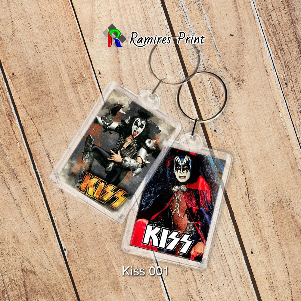 Брелок KISS