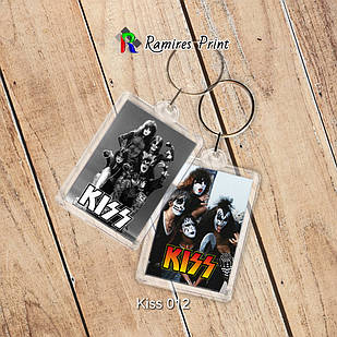 Брелок KISS 012
