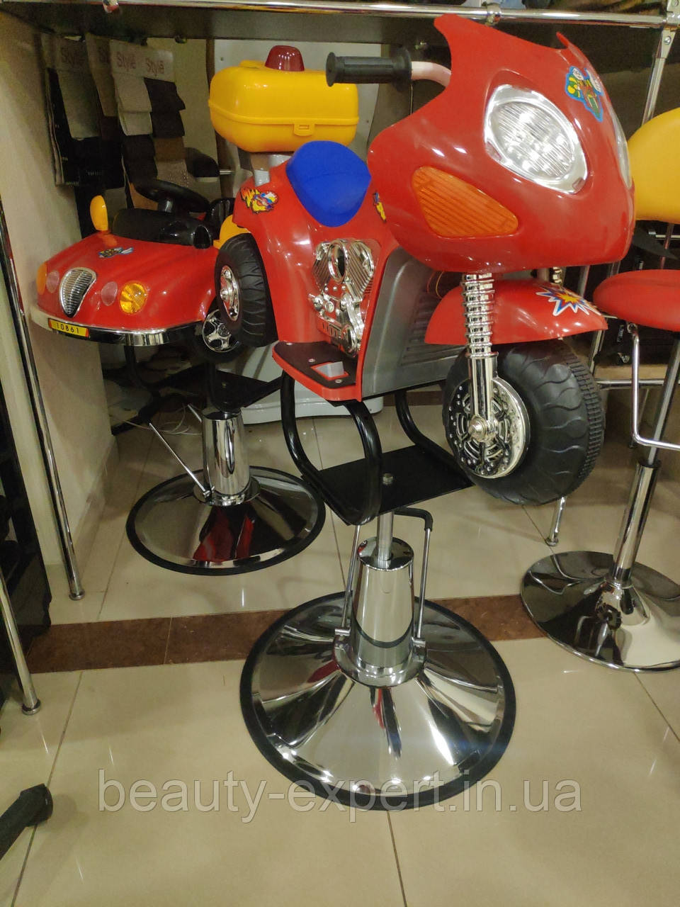 Парикмахерское детское кресло - мотоцикл для стрижки детей (ID#913265268),цена: 11392.50 ₴, купить на Prom.ua