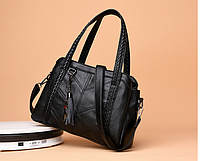 Стильна сумка жіноча чорна з брелком високоі якості, PU-шкіра, новинка року