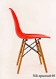 Пластиковий стілець Nik (Нік) червоний 05 на дерев'яних ніжках, фото 5