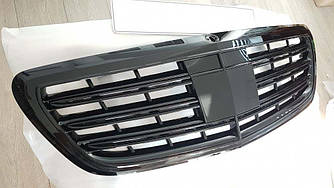 Решітка радіатора Mercedes W222 у стилі AMG (чорний глянець)