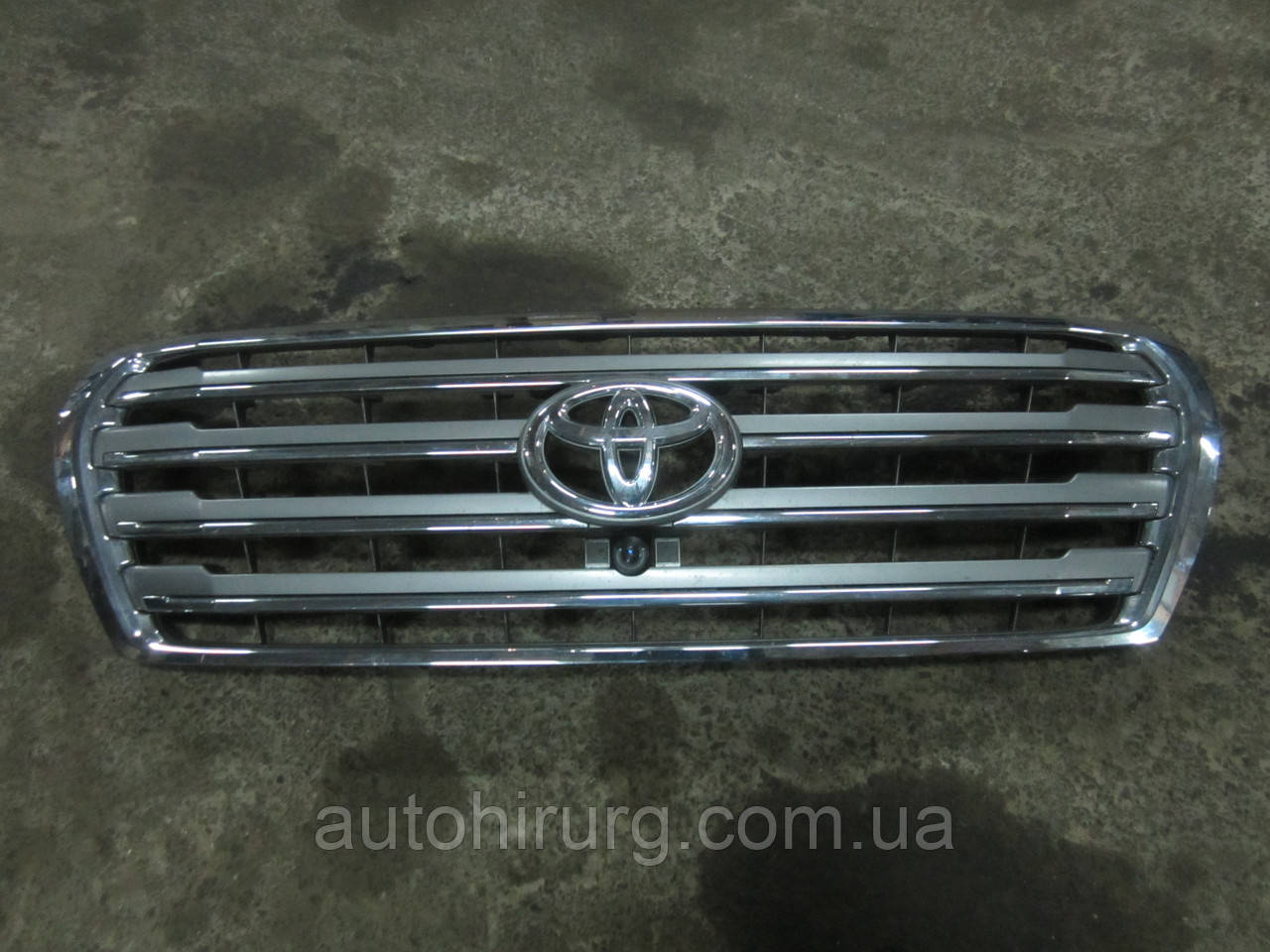 Решітка радіатора з камерою Toyota land cruiser 200 (53114-60110 / 86790-60200)
