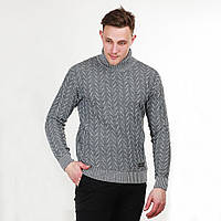 Теплый мужской свитер с оригинальным рисунком елочкой , связанный из нитки серого цвета.