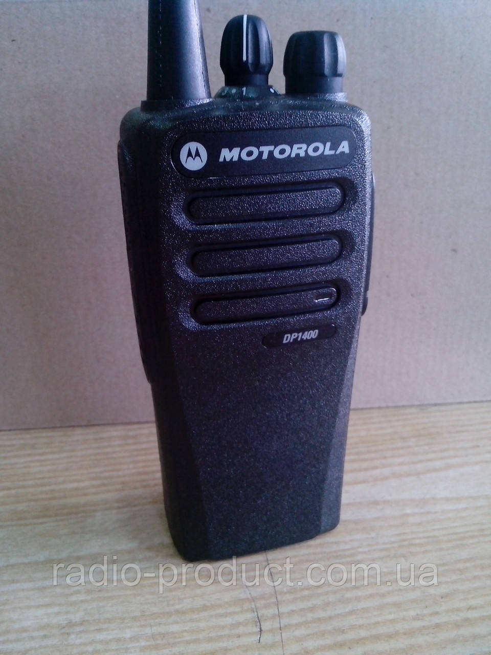 Motorola MOTOTRBO DP1400 (аналоговый режим), рация, радиостанция UHF - фото 1 - id-p121985735