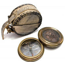 Компас в кожаном футляре Dollond London d-7,5,h-3 см