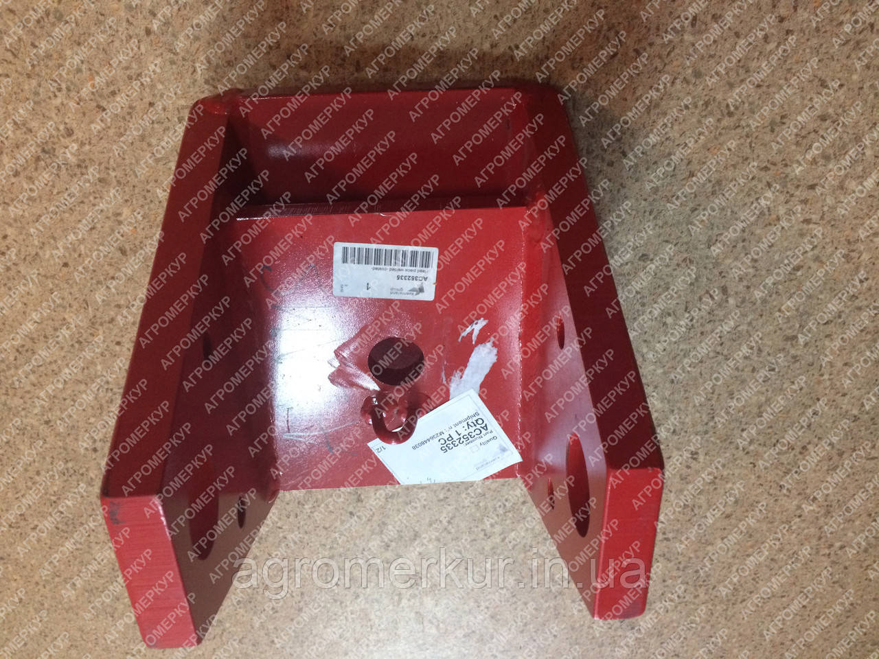 Кронштейн AC352335 Kverneland