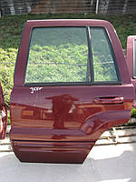 Двері задня ліва Джип Гранд Чероки бу різні кольори та комплектація Jeep Grand Cherokee
