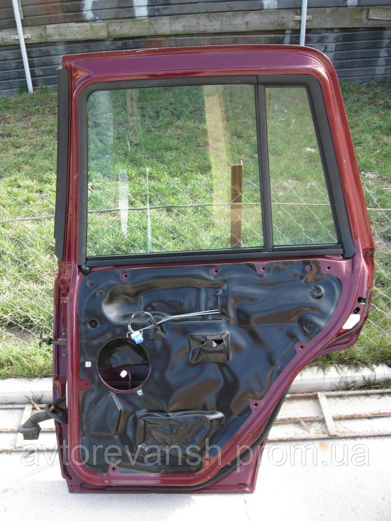 Дверь задняя правая Джип Гранд Чероки бу Jeep Grand Cherokee - фото 2 - id-p117912458