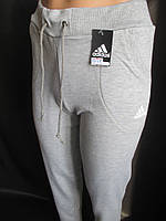 Жіночі штани для спорту.