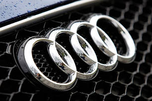 AUDI - AUX-USB-BLUETOOTH