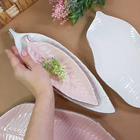 Тарілки, страви, піали, салатники