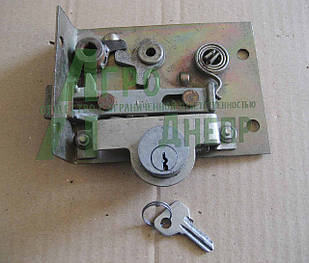 Замок з ключами дверей лівих кабіни ЮМЗ 45-6709000 А1 СБ
