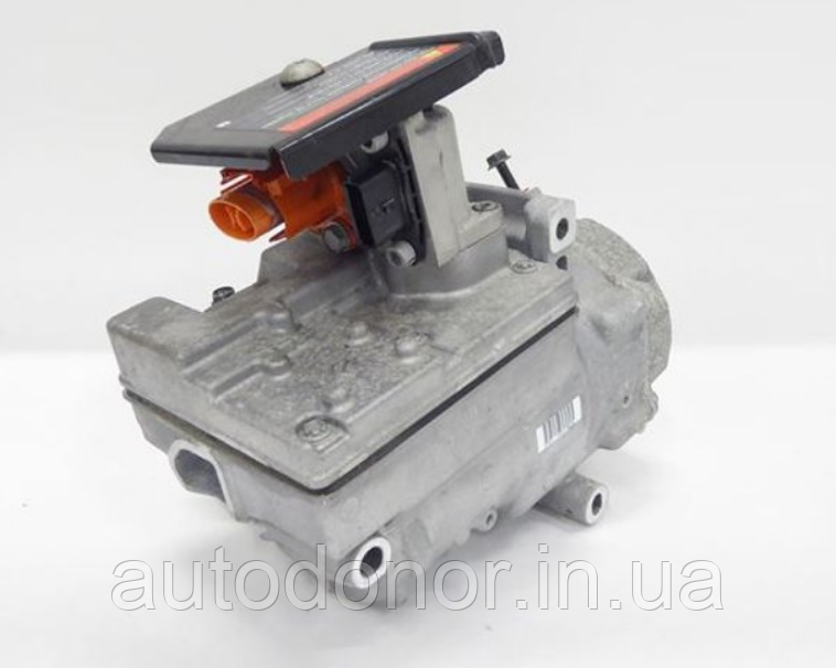 Компресор (насос) кондиціонера Nissan Leaf AZE0 (13-17) 92600-3NF0A