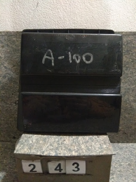 Б/у ліхтар задній для Audi 100 1982-1988 код №243