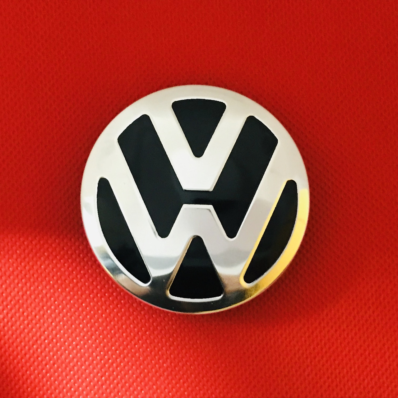 Ковпачки заглушки на литі диски в диск Volkswagen (Фольцваген) (60/56/7) 4B0 601 170 для дисків AUDI