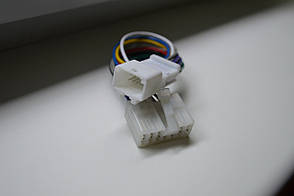 Перехідник Toyota/ Lexus з 5+7 на 6+6 для штатної магнітоли YT-TYSB