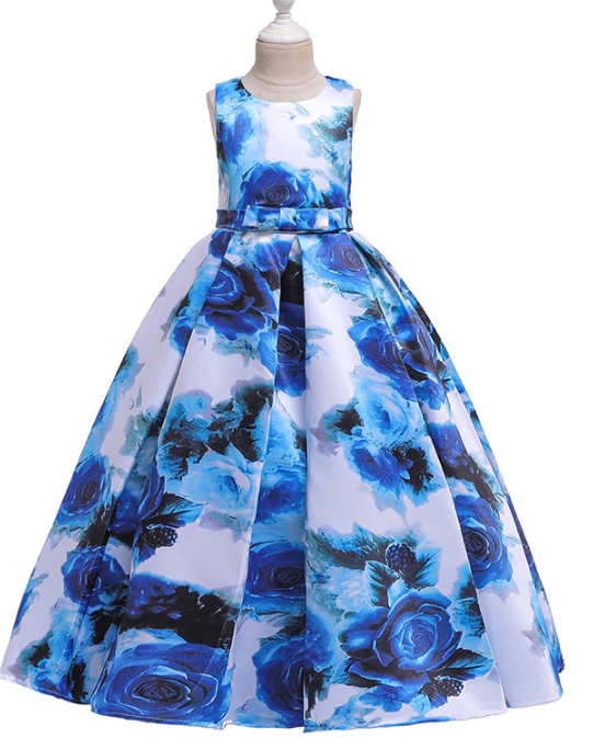 Святкову сукню принцеси. Princess festive dress.