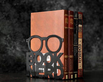 Тримачі для книг (букенди)