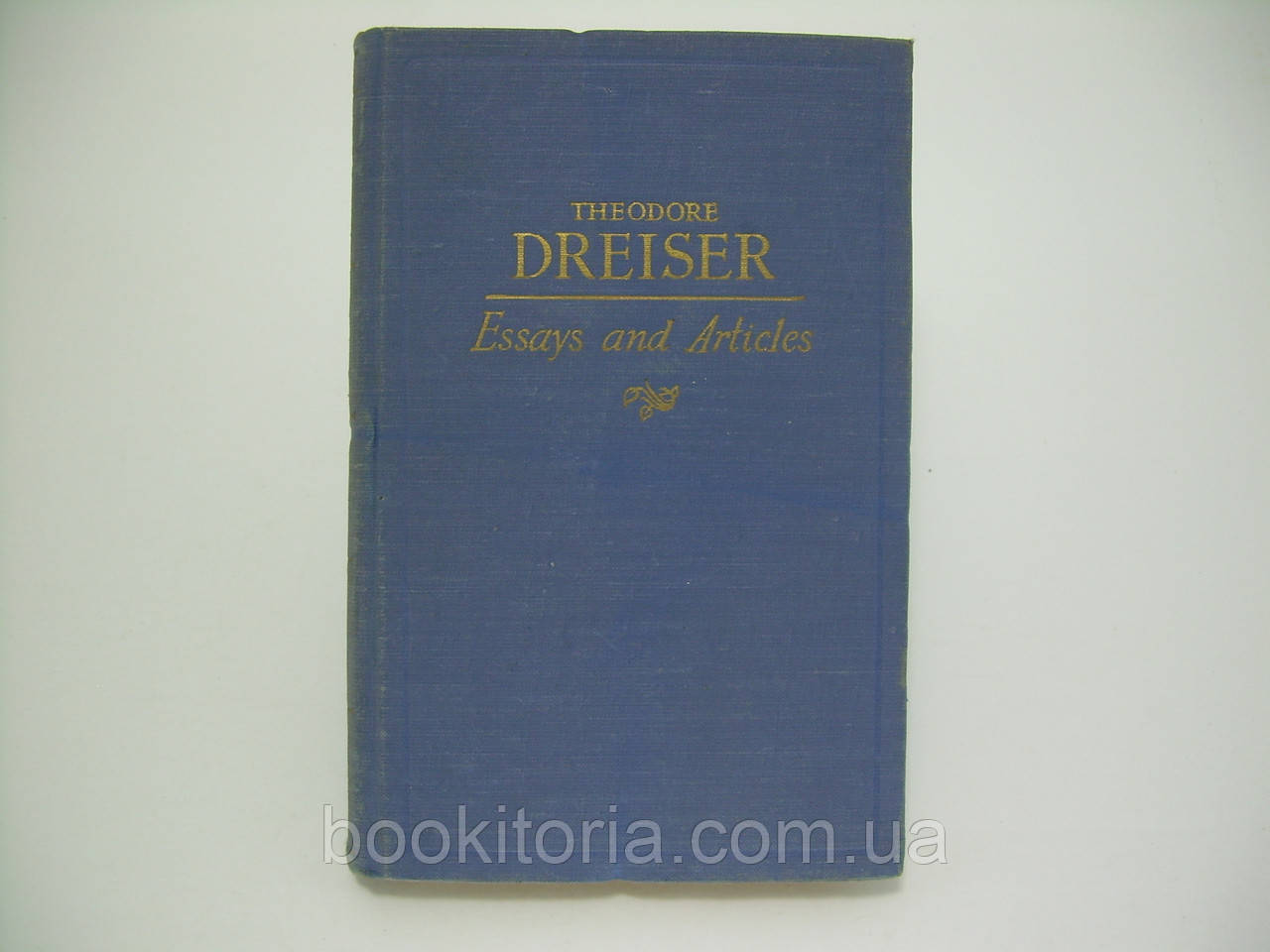 Dreiser T. Essays and Articles (б/у).
