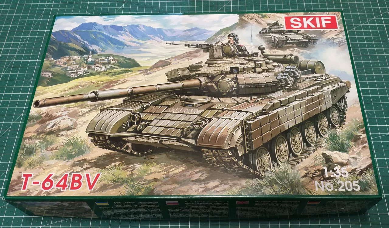SKIF T-64BV 1:35 No.205 戦車モデルキット Czołg T-64 BW Skif 205
