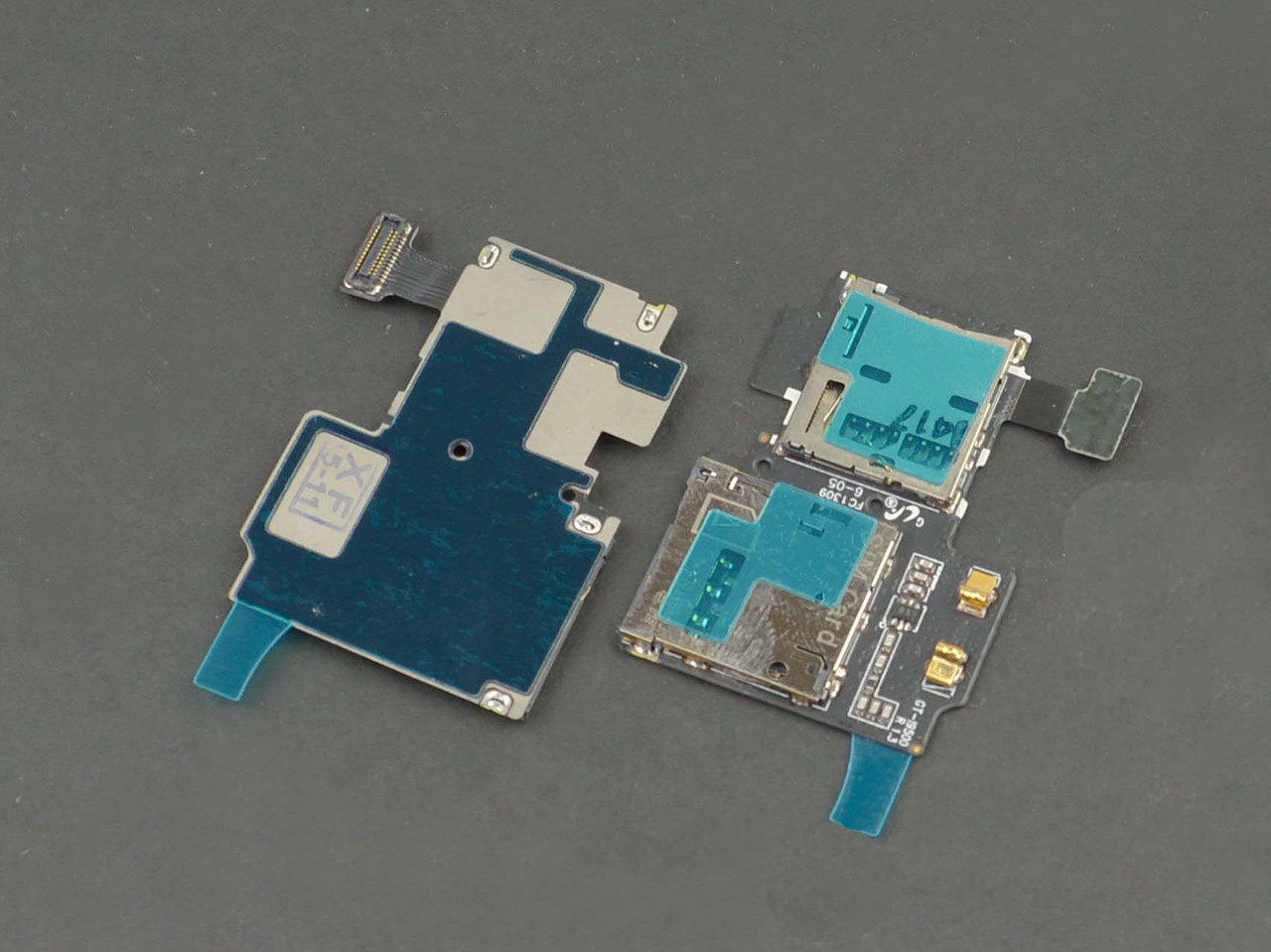 Шлейф Samsung S4 I9500 SIM microSD