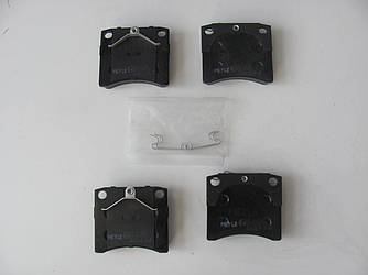 Колодки гальмівні (передні) VW T4 1.9-2.5D 90-95 R15 — MEYLE — 025 216 3517