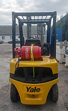 Газовий вилочний навантажувач 2,5 тонни Yale GLP25VX б/у, фото 3