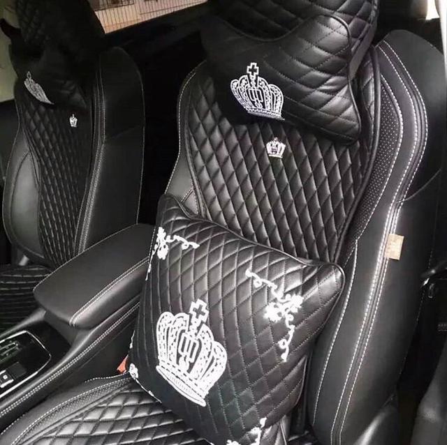 Накидки на автокресла из экокожи с вышивкой "Корона"