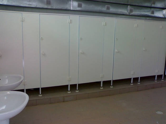 Сантехнічні перегородки (туалетні кабінки), фото 2