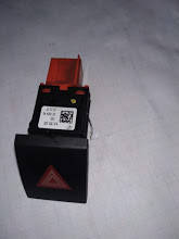 Б/у кнопка аварійки Skoda Fabia 5J0953235