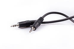 Шнур шт.3,5 стерео- шт.3,5 стерео, чорний 1,2 м.