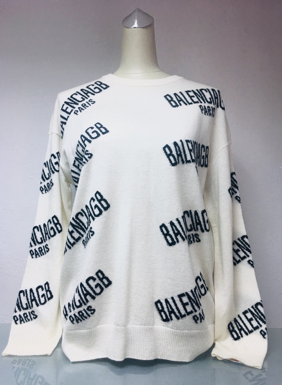 Светр жіночий білий вільний кашеміровий