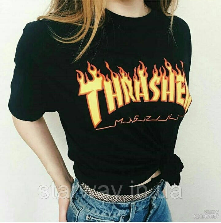 Чорна стильна футболка принт thrasher magazine