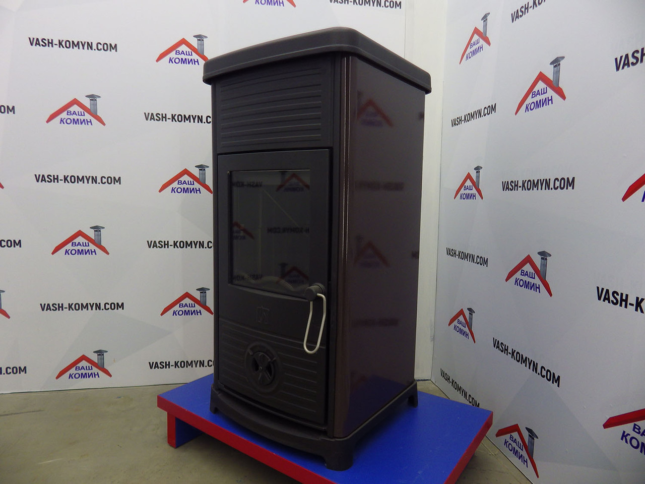 Піч опалювальна Plamen Maestral N коричнева емаль