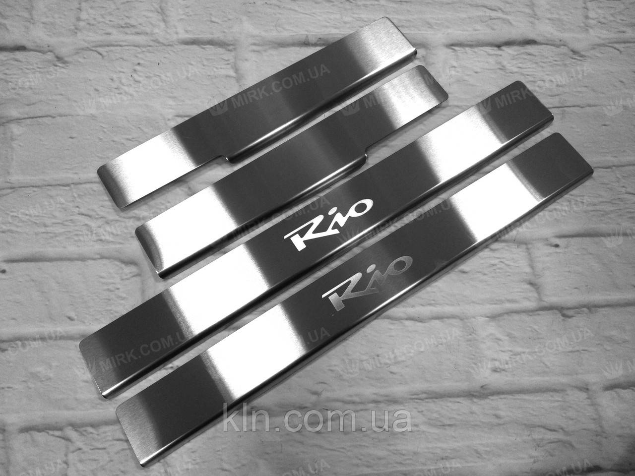 Накладки на пороги Kia Rio II 2005-2011