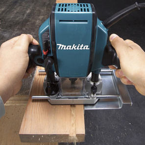 Фрезер Makita цанга 8 мм / 900 Вт RP 0900, фото 3