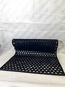 Пористі гумові килимки від бруду і пилу.