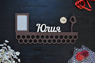 Вішалка для медалей спортсмену, медальниця з дерева з ім'ям і фоторамкою. (будь-який вид спорту, колір і