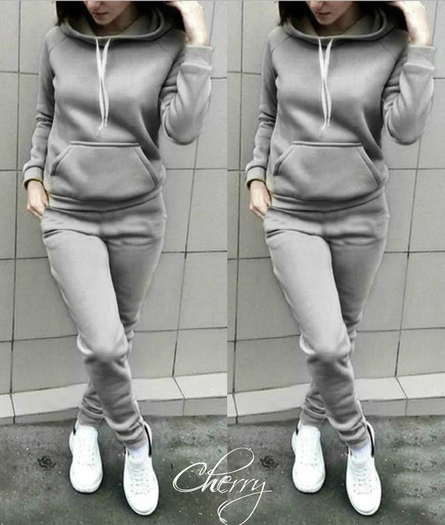 теплий спортивний костюм сірий 
